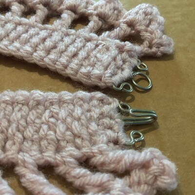 Pale Pink Petal Choker, Crochet Jewelry - image5